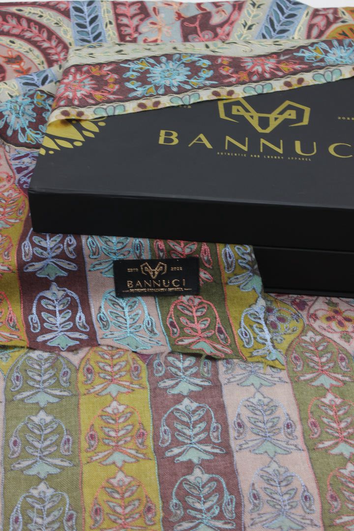 Handcrafted Warmth – The Legacy of Pashmina by BANNÜCI