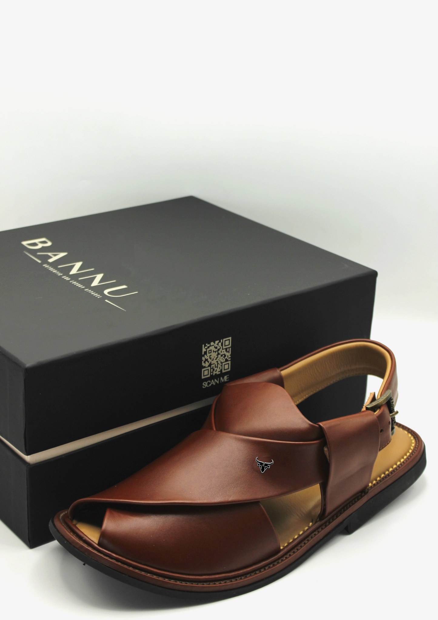 Luxuy Round Shape Red Maroon Peshawari Chappal