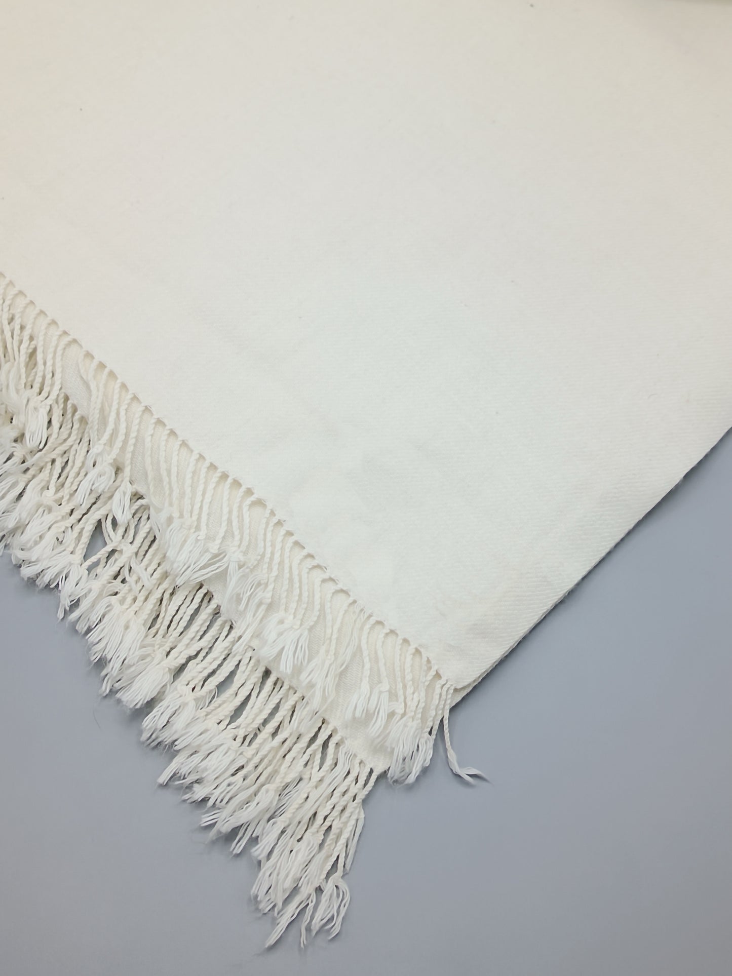 Premium Quality Off-white Woolen Blend Shawl