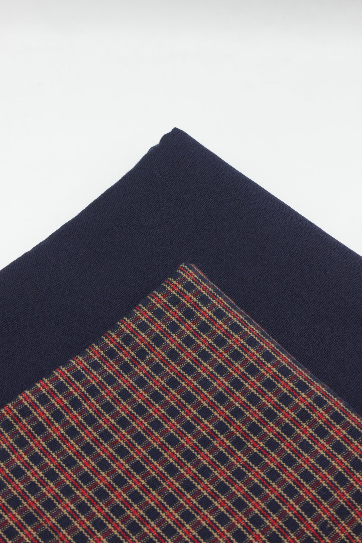 PREMIUM QUALITY NAVY BLUE WITH MULTI COLOR UNSTITCHED PURE WOOLEN SUIT FOR WOMEN