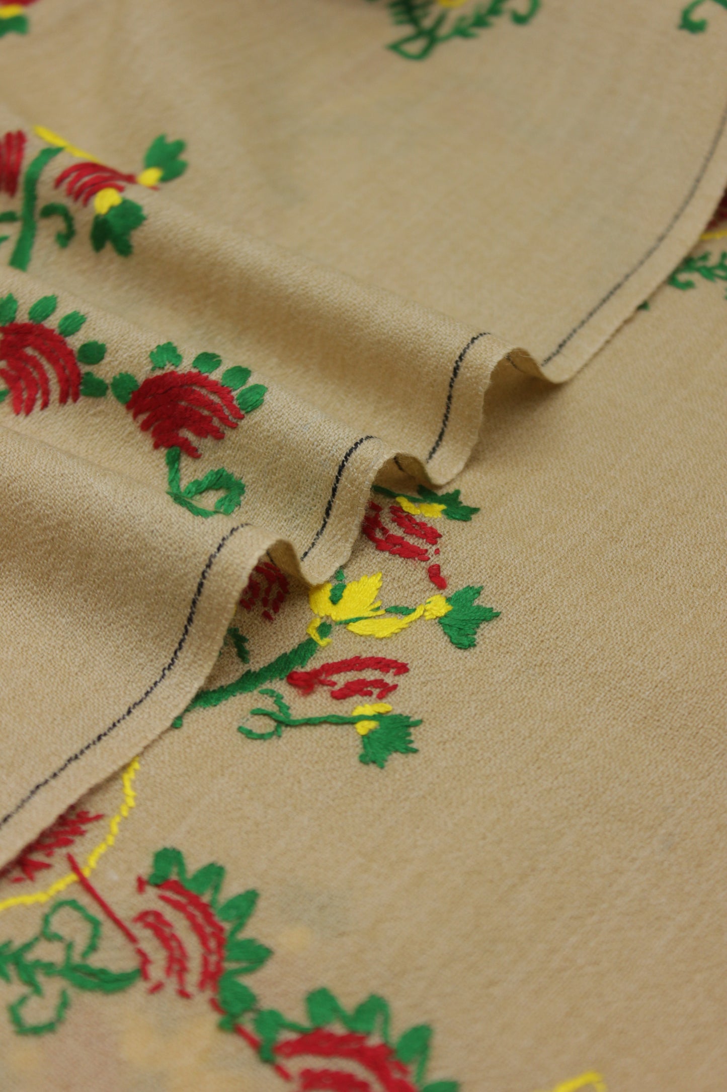 PREMIUM QUALITY LIGHT BEIGE HAND  EMBROIDERY WOOLEN SHAWL FOR WOMEN