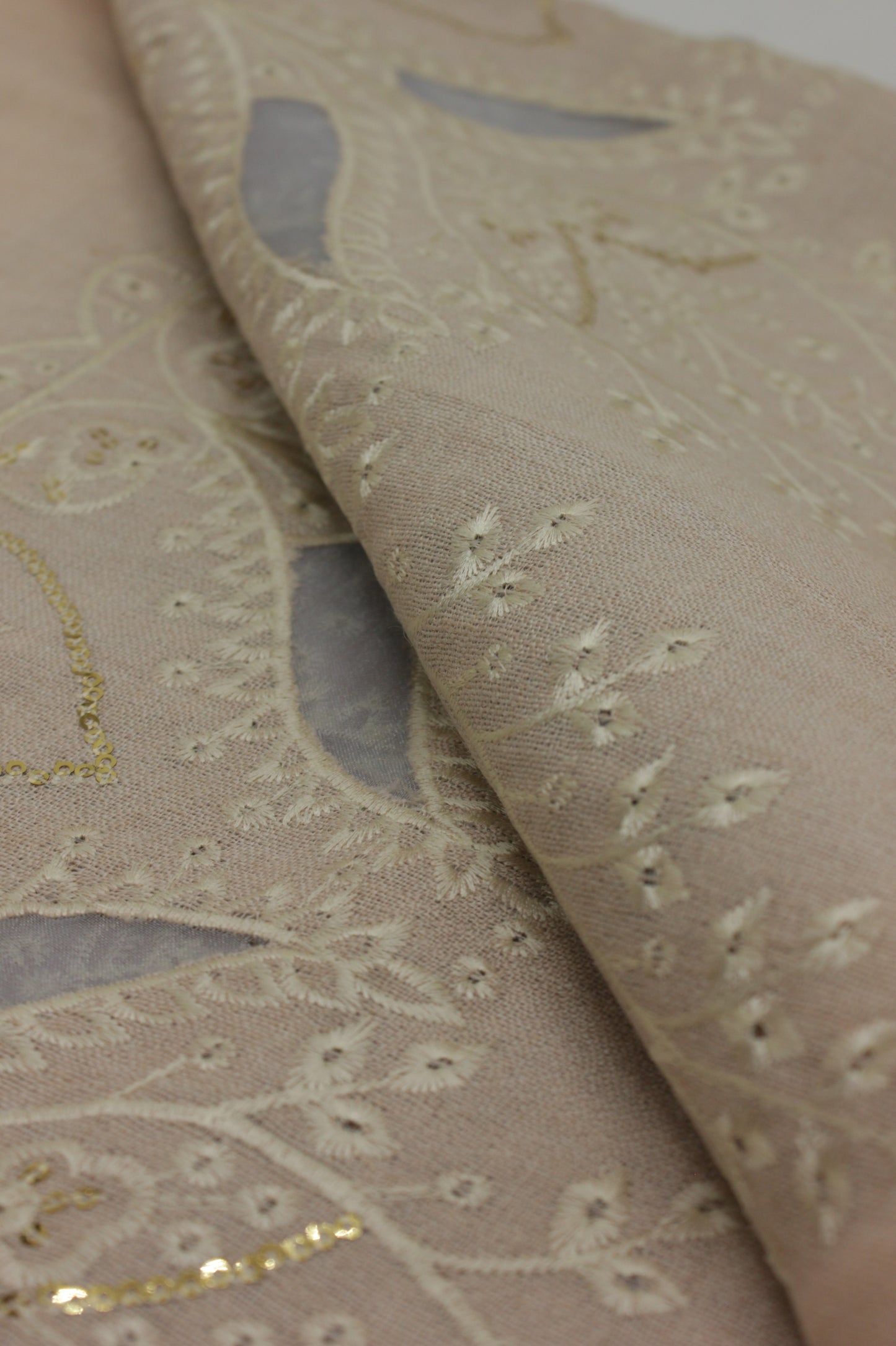 PREMIUM QUALITY LIGHT PINK EMBROIDERED WOOLEN SHAWL FOR WOMEN