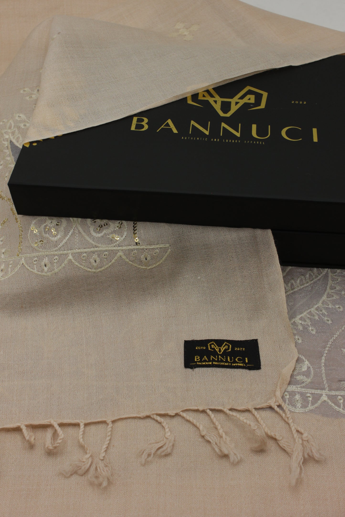 PREMIUM QUALITY LIGHT PINK EMBROIDERED WOOLEN SHAWL FOR WOMEN