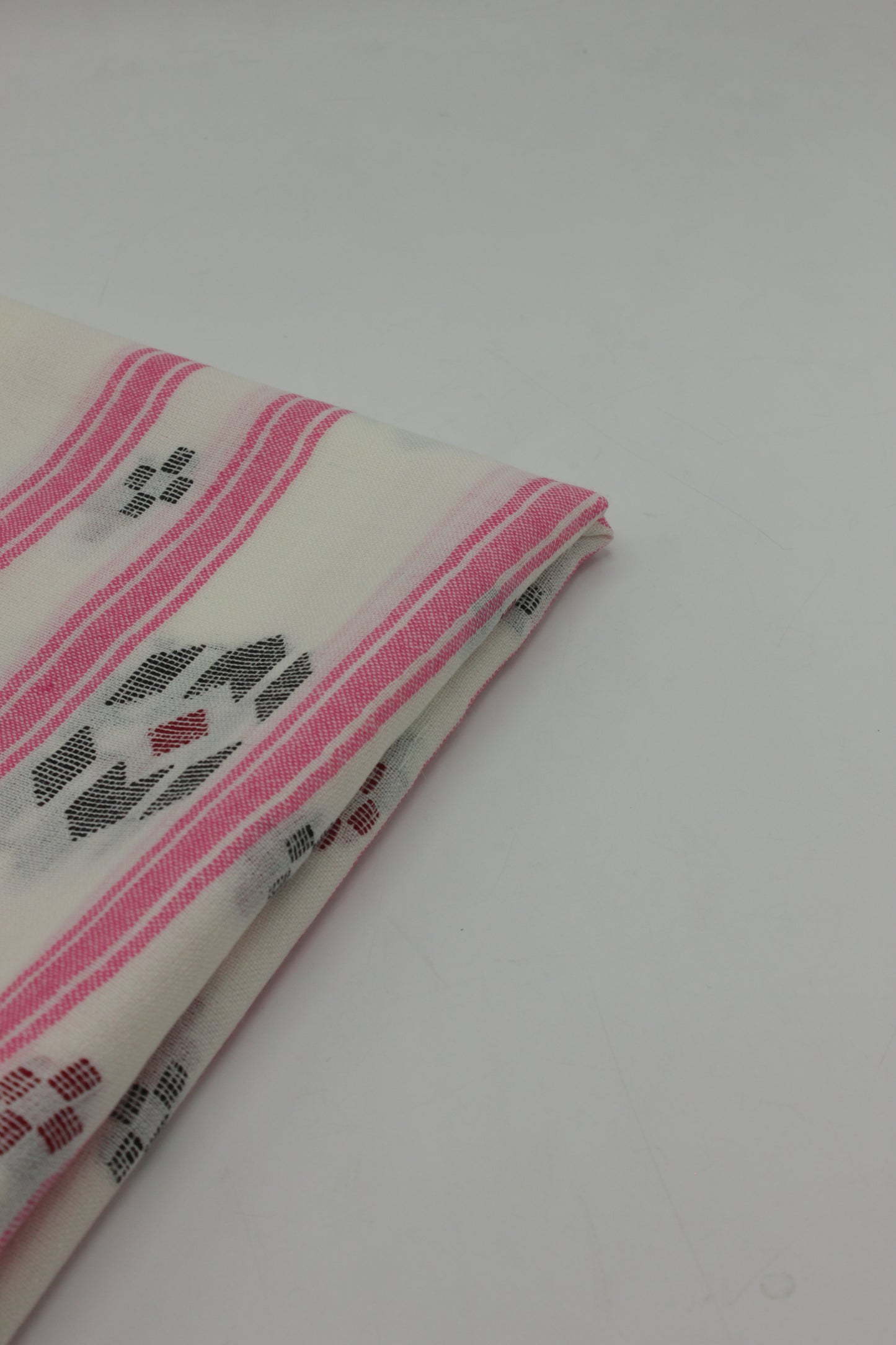 PREMIUM QUALITY OFF WHITE  MULTI COLOR WOOLEN SHAWL FOR WOMEN