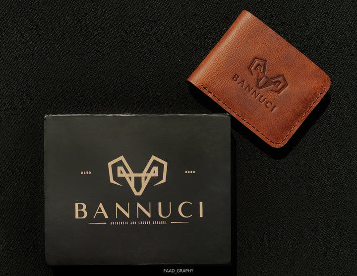 Premium Hand-Made Brown Distressed Leather Men's Wallet by BANNUCI
