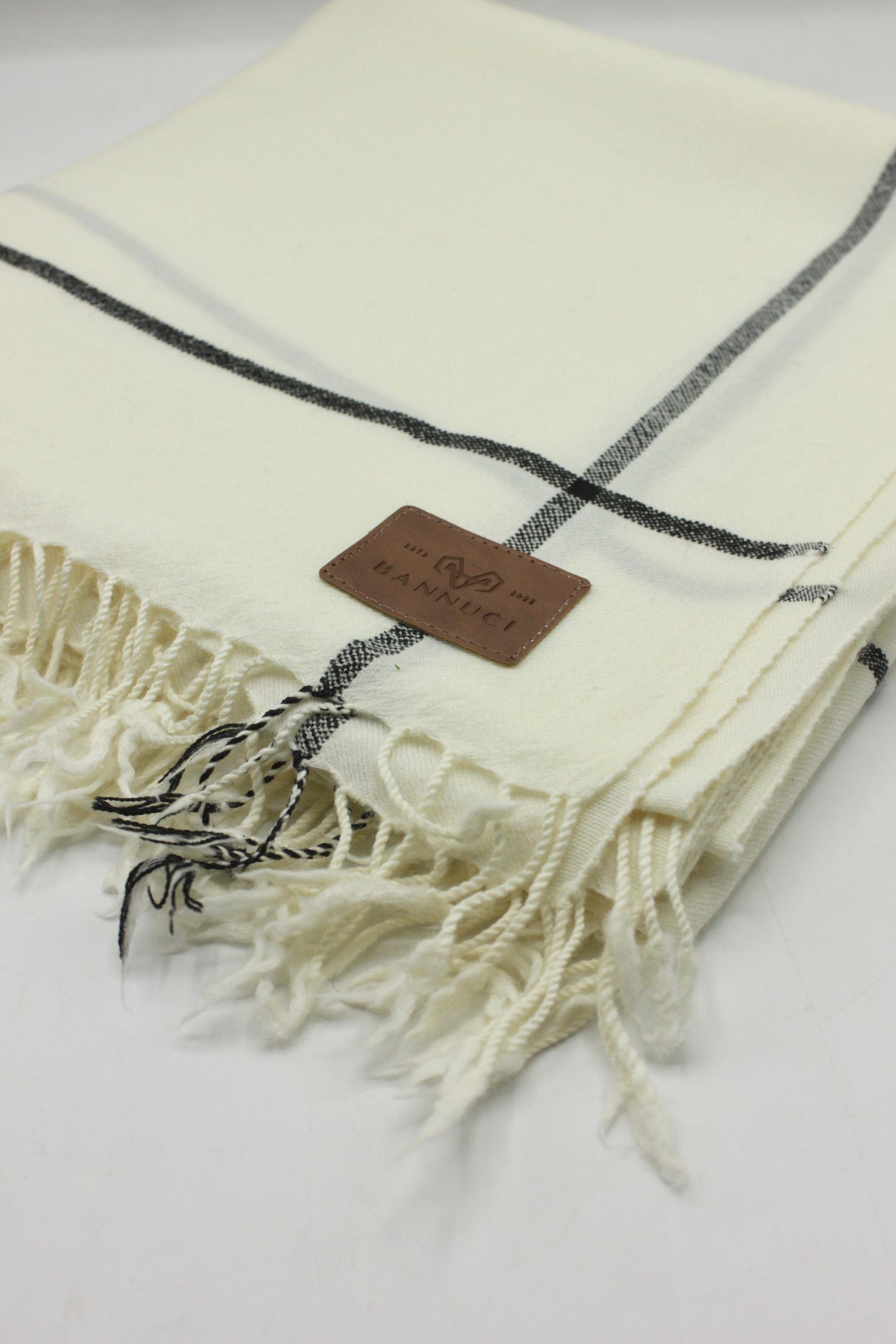 Premium Quality Off White Black Border Pure Woolen Shawl By Bannuci