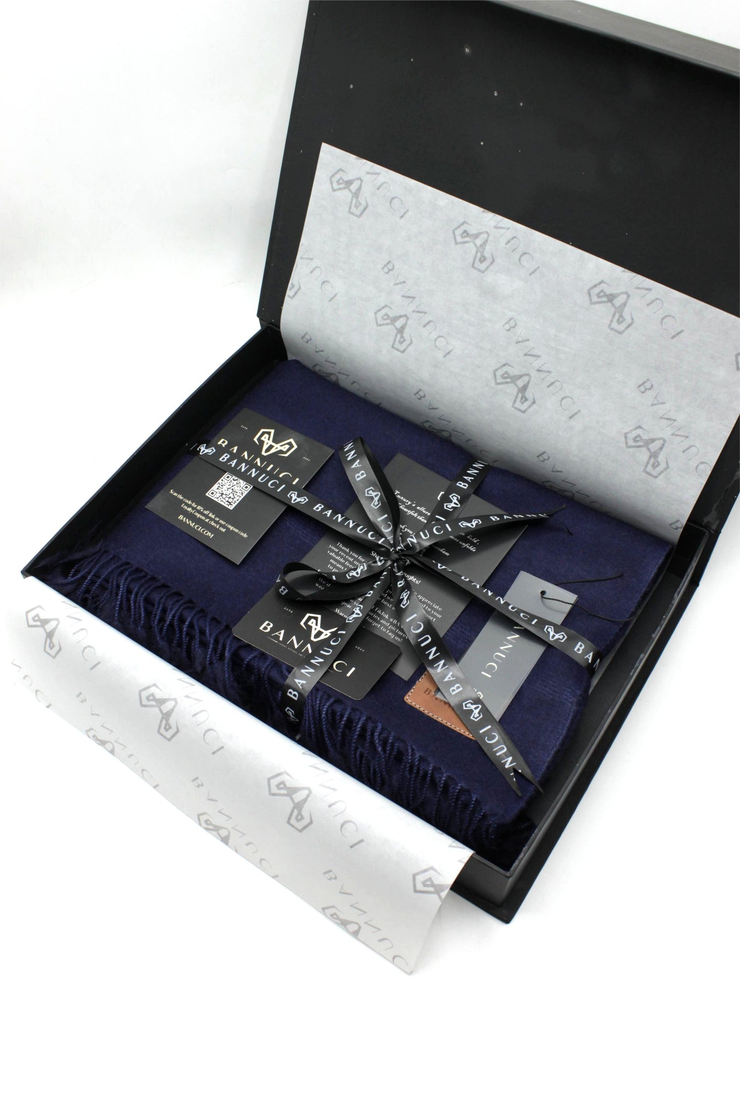 Premium Quality  Single Fiber Navy Blue Plain Pure Woolen Shawl