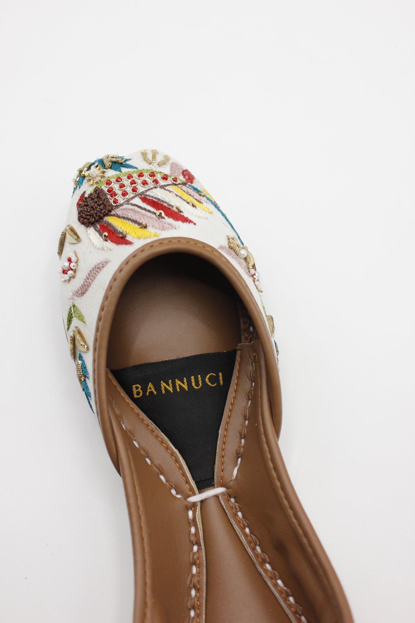 Premium Quality White Multi Color Embroidered Khussas