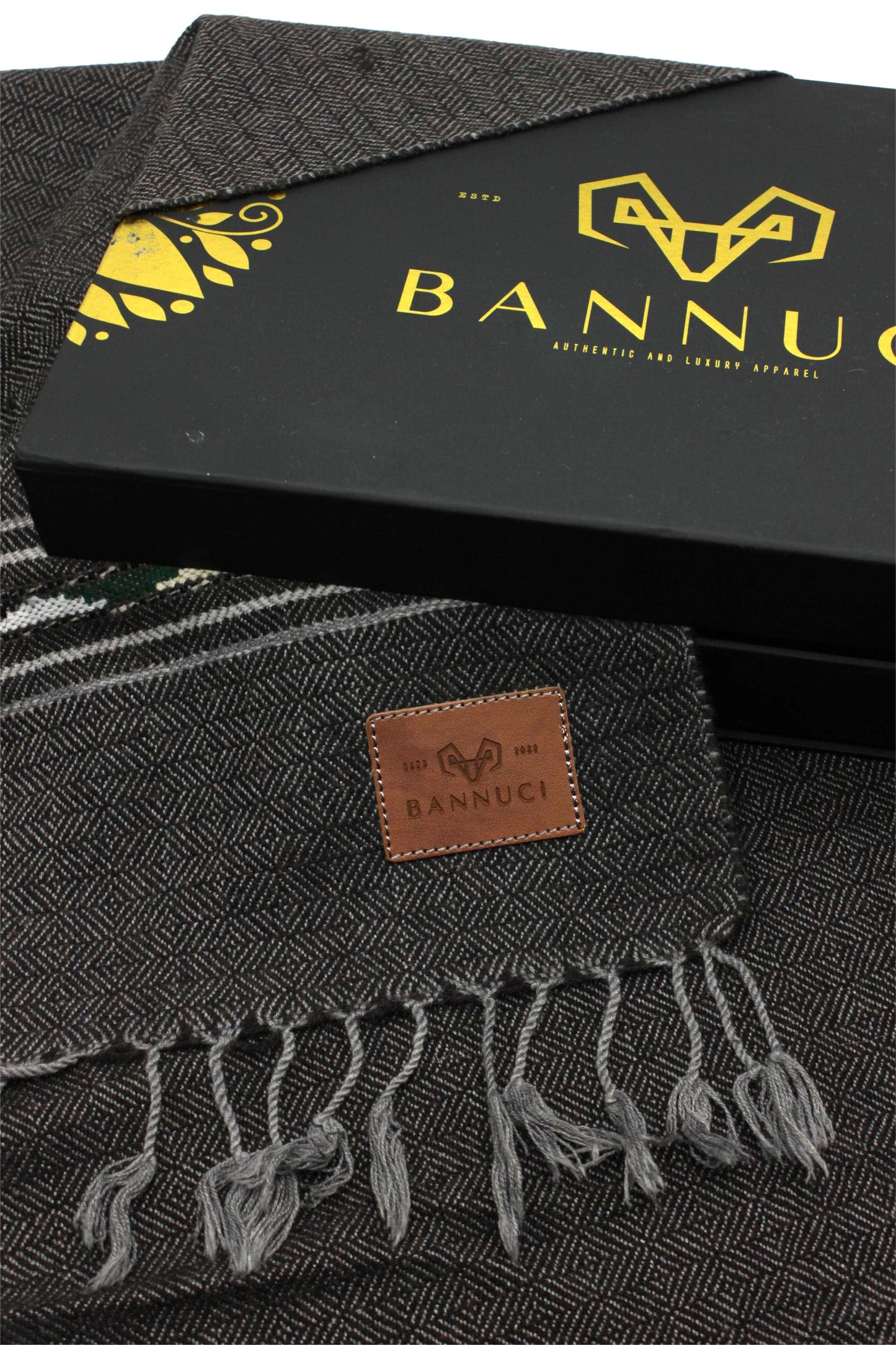 Premium Quality black stripped design muffler