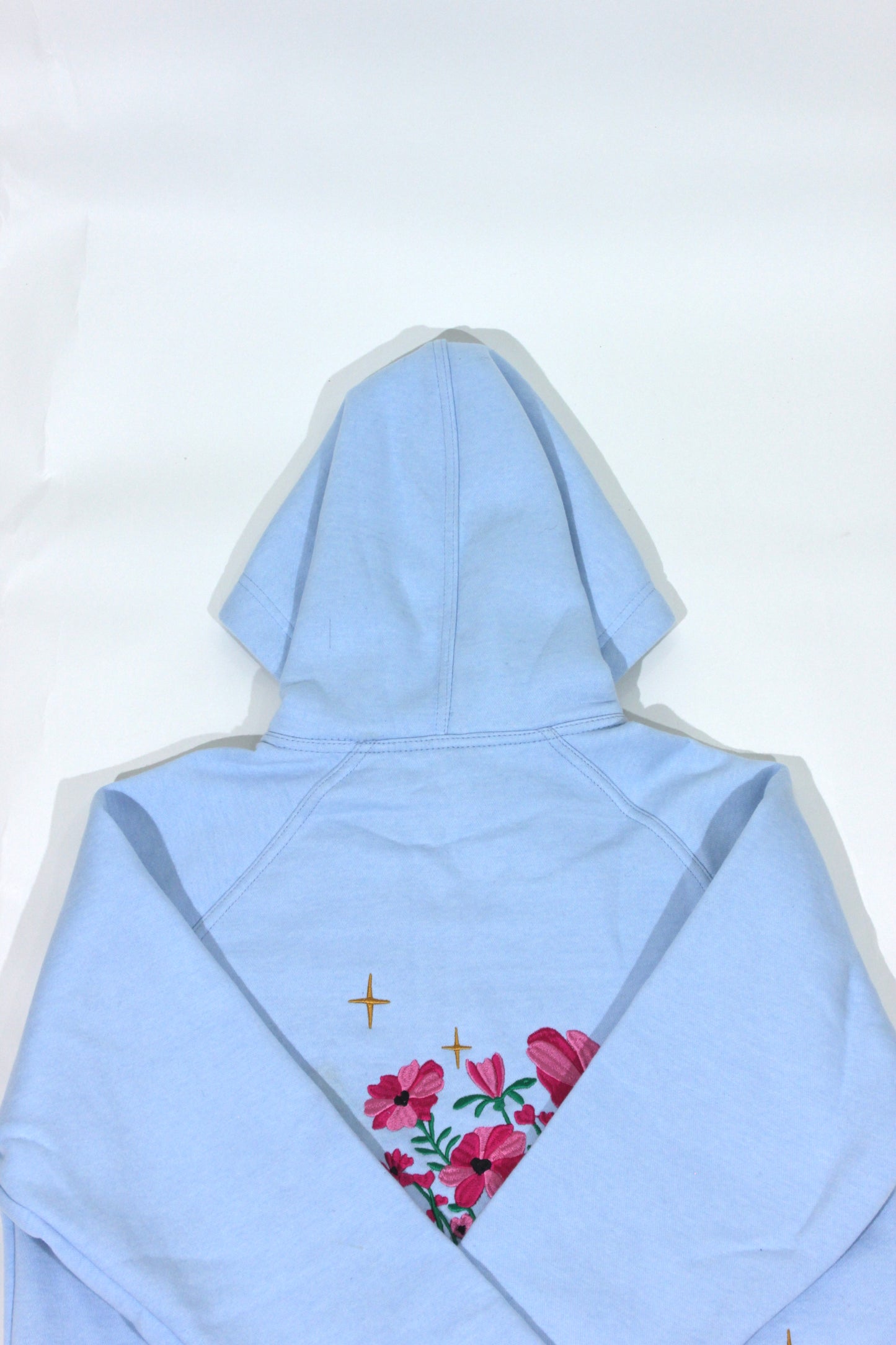 Pure Essence Women‘s Hoodie by Bannuci