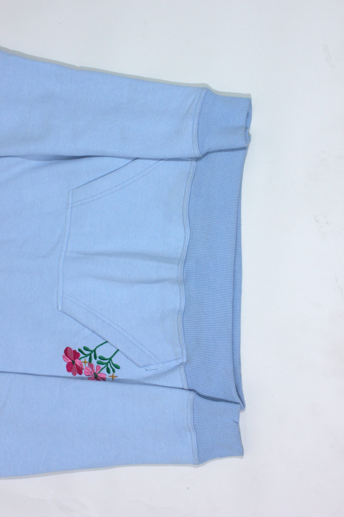 Pure Essence Women‘s Hoodie by Bannuci